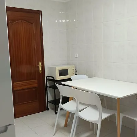 アパート Vivienda Valle Inclan