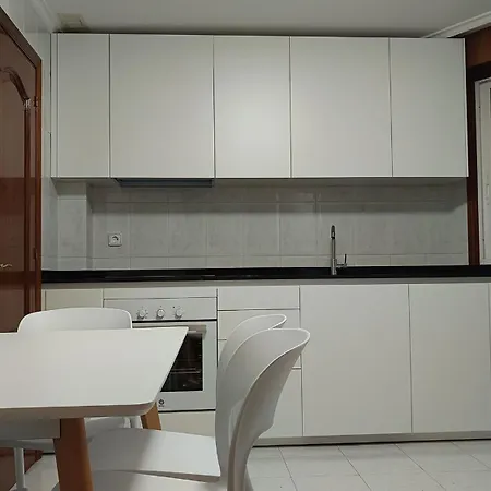 Vivienda Valle Inclan * 奥伦塞